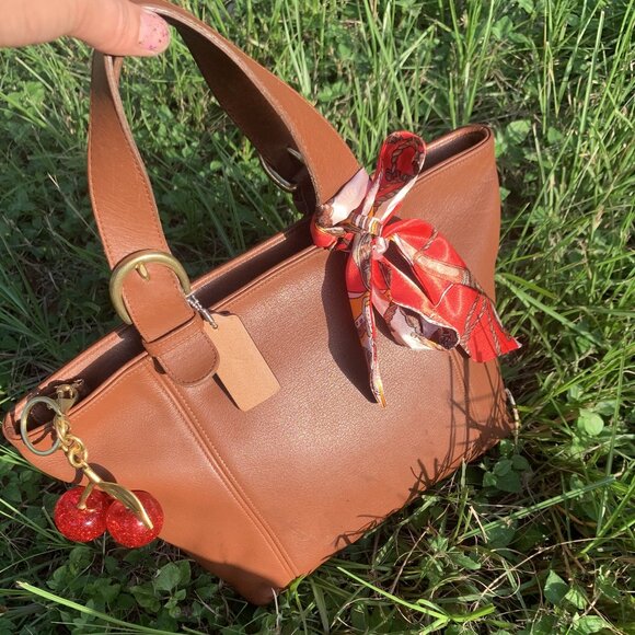 Vintage Coach Waverly Bag 4133 British Tan 1994 - Picture 3 of 16